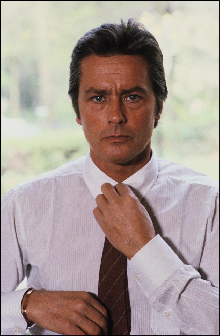 Alain Delon photo #296054 | Celebs-Place.com