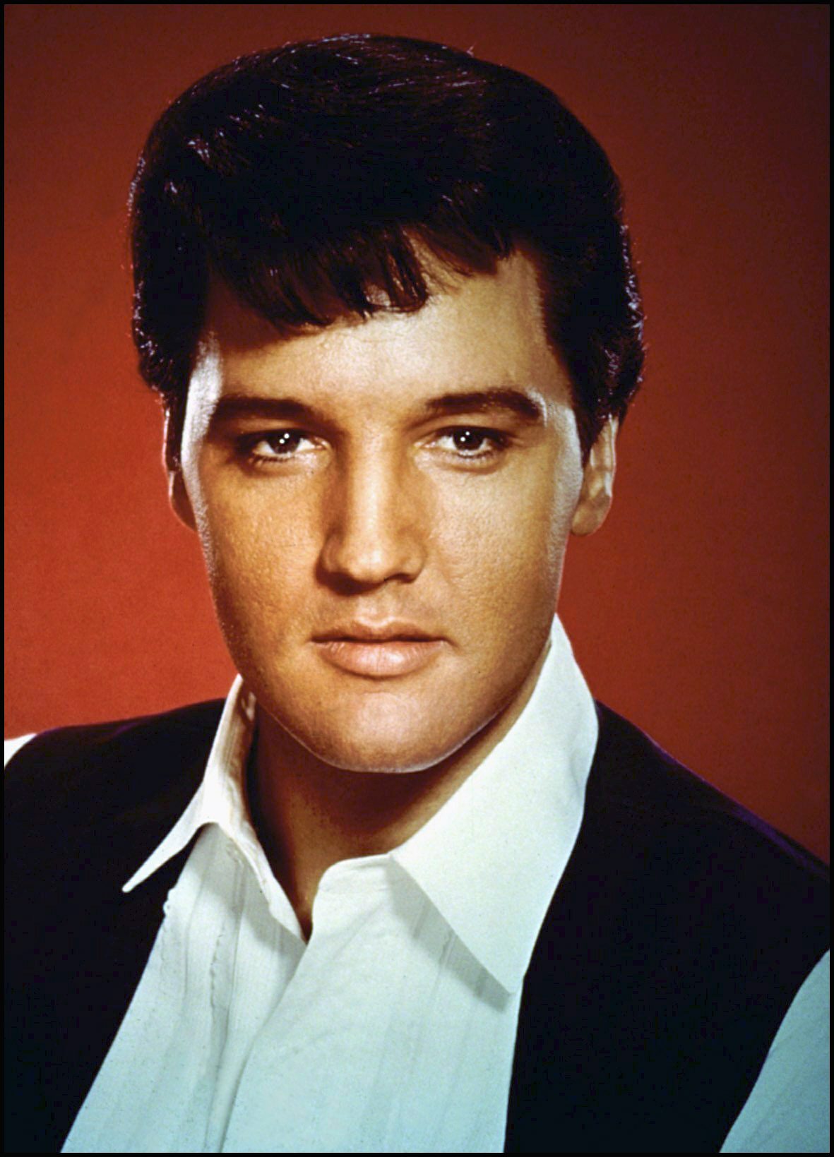Elvis Presley photo gallery - 72 best Elvis Presley pics | Celebs-Place.com
