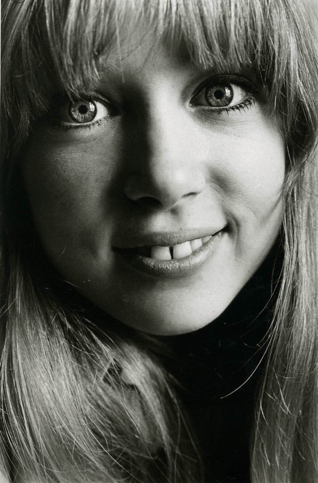 Pattie Boyd photo gallery - sieff_1965_patty_boy