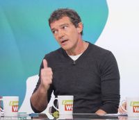 Antonio Banderas wants to be a Designer: Details