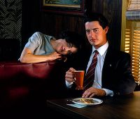 Kyle MacLachlan's Return to Twin Peaks 25 Years after the Original Release!