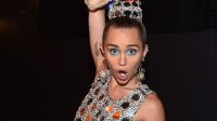 Miley Cyrus sent Evan Rachel Wood a Blanket after their Twitter Beef