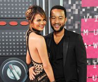 See Baby Bump of Chrissy Teigen on Instagram
