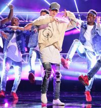 Personal Reasons made Justin Bieber Cancel Thanksgiving Parade performance and Late Show