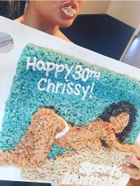 Rice Krispies Treat for Chrissy Teigen in Sports Illustrated Swimsuit Picture