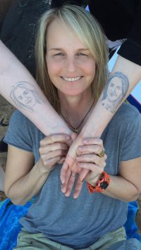 Helen Hunt's Kid Gets Tattoo of...Helen Hunt's Face!