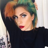 It Takes 45 Minutes To Recreate Lady Gaga's New Look