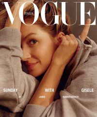 Gisele Bundchen on the pages of Italian Vogue