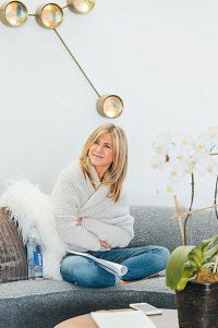 Jennifer Aniston showed her house