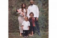 First Family Photo Of 5 Was Not An Easy One For Kim Kardashian
