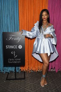 Rihanna noticeably lose weight