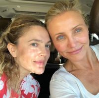 Cameron Diaz and Drew Barrymore photographed together
