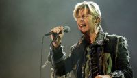The first demo of David Bowie will be sold at auction