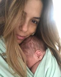 Eva Longoria enjoys rest