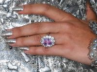 The Lady Gaga's engagement ring costs $400 thousand dollars