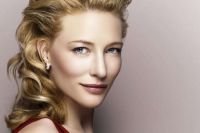 Cate Blanchett returns to the set