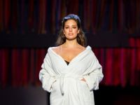 Ashley Graham appeared in an extravagant image at a social event