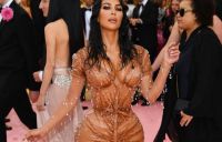 Kim Kardashian has made herself an incredibly thin waist