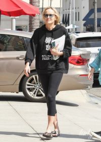 61-year-old Sharon Stone is not afraid to leave the house in casual clothes