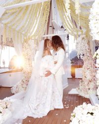 Heidi Klum posted the first photo from the wedding