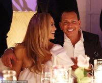 Jennifer Lopez and Alex Rodriguez celebrate engagement
