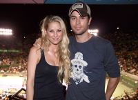 Anna Kournikova and Enrique Iglesias are expecting a baby?