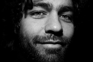 Adrian Grenier