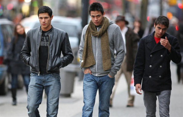 Alex Meraz