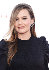 Alicia Silverstone