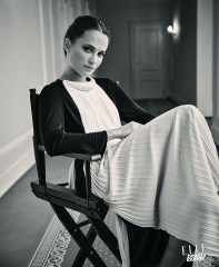 Alicia Vikander