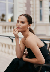 Alicia Vikander