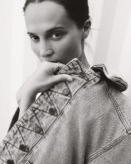 Alicia Vikander