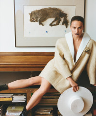 Alicia Vikander