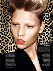 Aline Weber