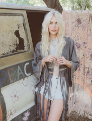 Aline Weber
