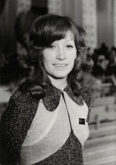 Alla Pugacheva