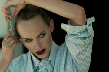 Amber Valletta