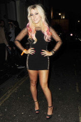 Amelia Lily