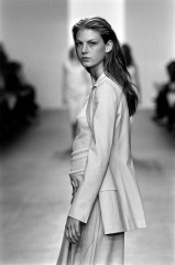 Angela Lindvall