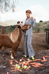 Angela Lindvall