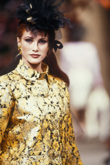 Angie Everhart