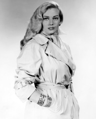 Anita Ekberg