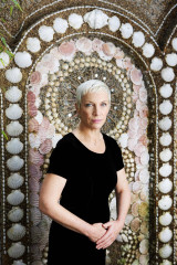 Annie Lennox