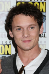 Anton Yelchin