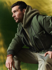 Barry Sloane