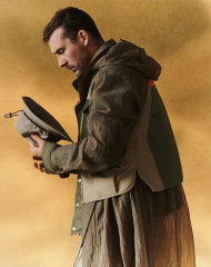 Barry Sloane