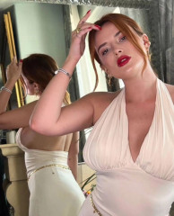 Bella Thorne
