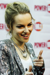Bridgit Mendler