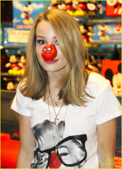 Bridgit Mendler