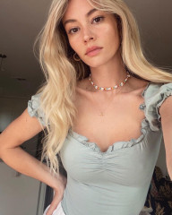 Bryana Holly